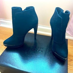 Herve Leger 7,5 size shoes